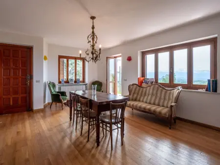 Pinetina, Maison 8 personnes à Bossolasco - Photo 10