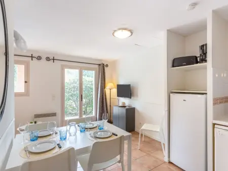 Cap Nègre : Domaine de la Pinède, Appartement 6 personnes à Le Lavandou - Photo 2
