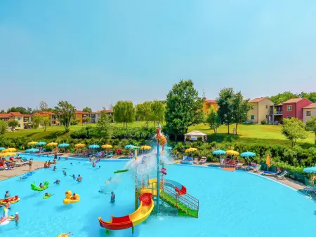 Belvedere Village, Appartement 6 personnes à Peschiera del Garda - Photo 13