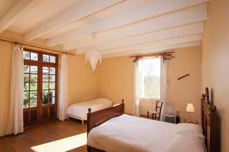 Le Caillauda, Manoir au sommet d'une colline avec piscine - Photo 15