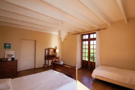 Le Caillauda, Manoir au sommet d'une colline avec piscine - Photo 16
