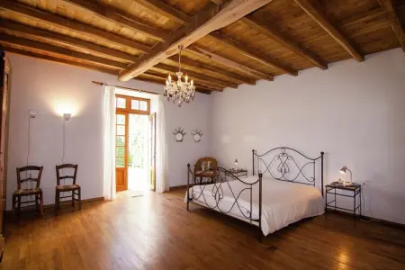 Le Caillauda, Manoir au sommet d'une colline avec piscine - Photo 20
