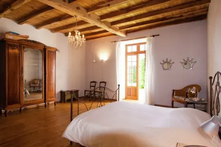 Le Caillauda, Manoir au sommet d'une colline avec piscine - Photo 22