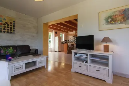 Villa Céthi, Villa paisible à Calamane avec piscine privée - Photo 12