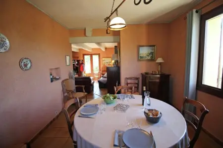 Val des Fées, Maison de vacances avec piscine à Roussillon - Photo 4