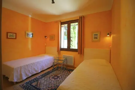 Val des Fées, Maison de vacances avec piscine à Roussillon - Photo 9