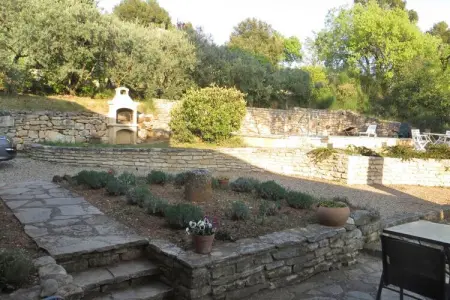 Val des Fées, Maison de vacances avec piscine à Roussillon - Photo 16