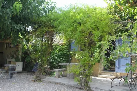 Le Mûrier, Gîte à Oppède au milieu des vignes - Photo 15