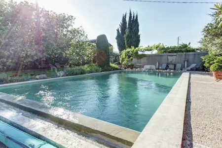 Le Tilleul, Gîte à Oppède avec Piscine Partagée - Photo 6