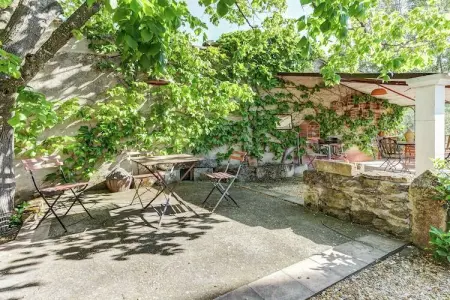 Le Tilleul, Gîte à Oppède avec Piscine Partagée - Photo 10