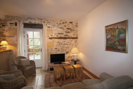 La Maison d'Amis du Bouc, Chalet de charme avec piscine - Photo 11