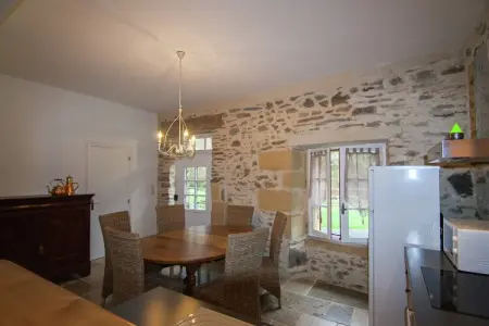 La Maison d'Amis du Bouc, Chalet de charme avec piscine - Photo 12