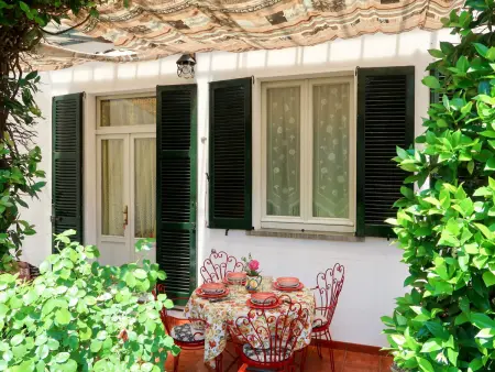 Letizia (DGO232), Appartement 5 personnes à Dongo - Photo 1