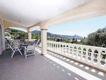 Villa Bilbao, magnifique villa moderne avec vue panoramique sur la mer  - Photo 1
