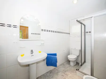 Villa Bilbao, magnifique villa moderne avec vue panoramique sur la mer  - Photo 12