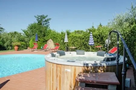Casa Vacanze Podere Settefrati - Montaione, Maison de vacances moderne à Alberi avec piscine privée - Photo 10