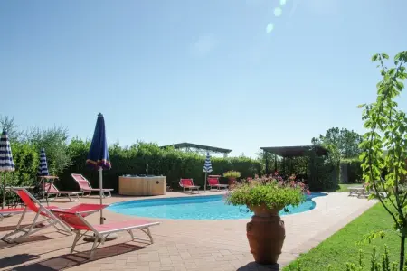 Casa Vacanze Podere Settefrati - Montaione, Maison de vacances moderne à Alberi avec piscine privée - Photo 11