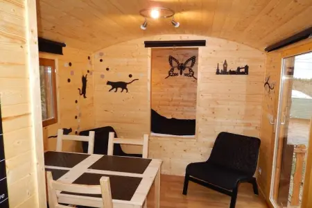 Roulotte Papillons, Appartement de charme à Sensenruth avec jacuzzi - Photo 2