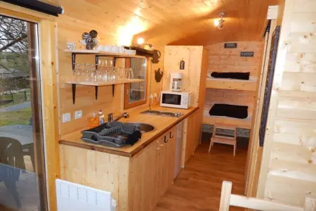 Roulotte Papillons, Appartement de charme à Sensenruth avec jacuzzi - Photo 3