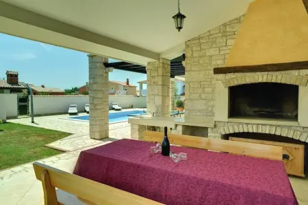 Villa Golubovo, Villa à Vodnjan près de la Plage - Photo 6