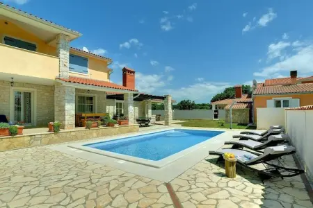 Villa Golubovo, Villa à Vodnjan près de la Plage - Photo 10