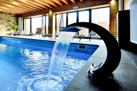 Pays des Sources, Séjour de luxe à pied avec piscine - Photo 9