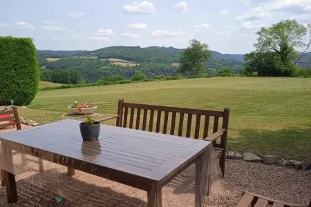 Vue de Pannecière, Maison de vacances en France avec piscine - Photo 3