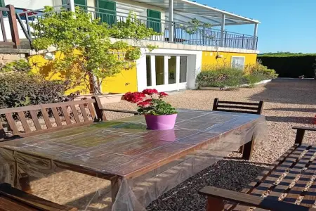 Vue de Pannecière, Maison de vacances en France avec piscine - Photo 5