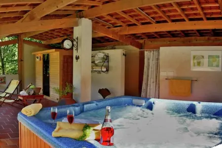 Isis, Maison de vacances moderne à Souillac avec piscine - Photo 21