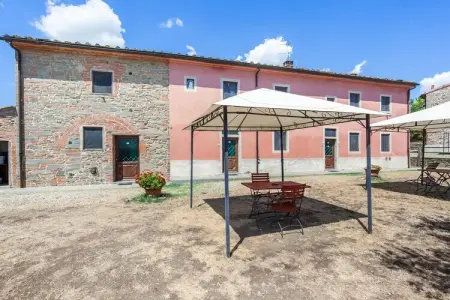 Istrice, Maison de vacances confortable à Capraia e Limite. Piscine - Photo 5