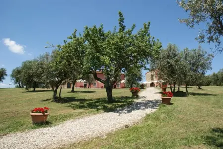 Istrice, Maison de vacances confortable à Capraia e Limite. Piscine - Photo 28