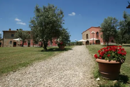 Istrice, Maison de vacances confortable à Capraia e Limite. Piscine - Photo 32