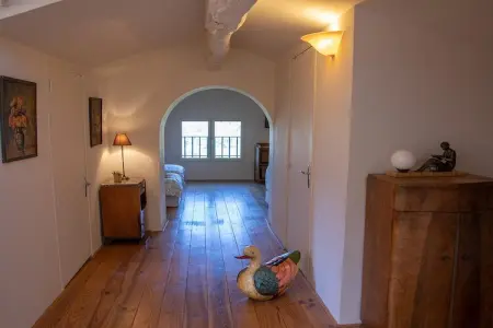 Grasse, Maison de parfumeur du XVIIIe siècle, piscine chauffée et vue - Photo 10