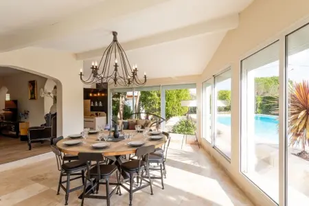 Narbonne, Magnifique villa avec piscine privée - Photo 3