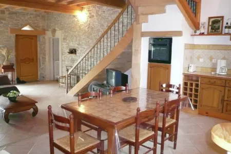 Conilhac-de-la-Montagne, Villa à Conilhac avec terrasse privée - Photo 7