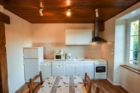 Maison de vacances - Sénezergues, Le Jardin caché de Sénezergues - Photo 3