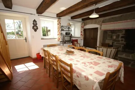 Maison de vacances - SAINT-MERD-LA-BREUILLE, Charmante maison de vacances avec jardin clos - Photo 2