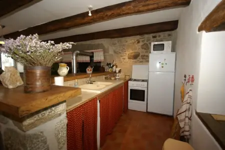 Maison de vacances - SAINT-MERD-LA-BREUILLE, Charmante maison de vacances avec jardin clos - Photo 3