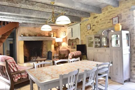 Maison Cantegrel, Maison de vacances avec jardin - Photo 8