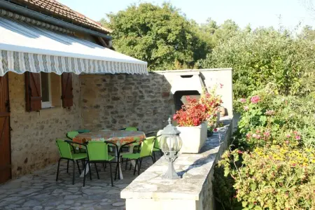 Maison de vacances Besse Les Vitarelles 6p, Maison de vacances avec piscine et jardin clos - Photo 4