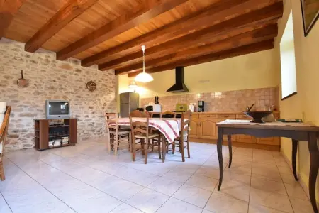 Maison de vacances Besse Les Vitarelles 6p, Maison de vacances avec piscine et jardin clos - Photo 10