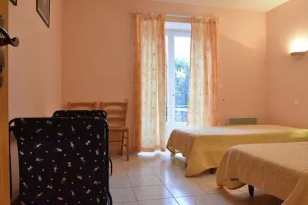 Maison de vacances Besse Les Vitarelles 6p, Maison de vacances avec piscine et jardin clos - Photo 14