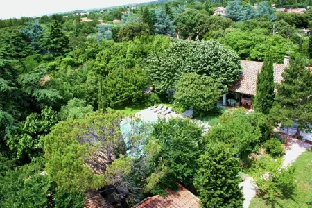 Maison de vacances - VILLENEUVE-LES-AVIGNON, Chalet confortable à 50 m des pistes - Photo 2