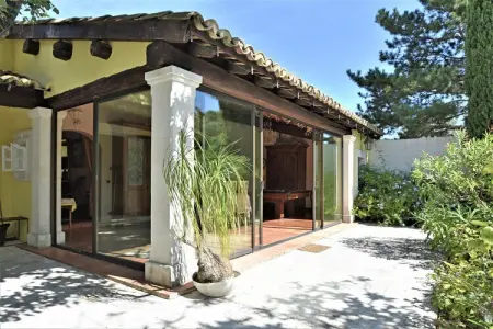 Maison de vacances - VILLENEUVE-LES-AVIGNON, Chalet confortable à 50 m des pistes - Photo 7