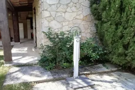 Maison de vacances - VILLENEUVE-LES-AVIGNON, Chalet confortable à 50 m des pistes - Photo 20