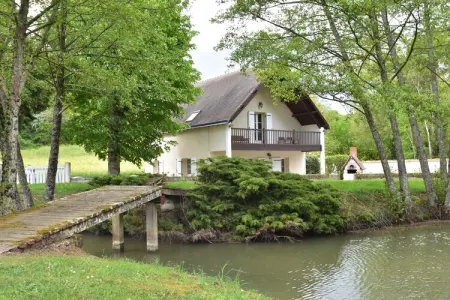 La Riviere, Charmante maison de vacances avec piscine et étang - Photo 38