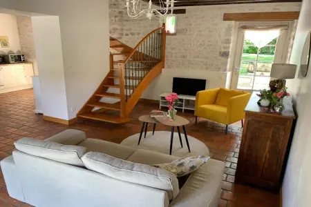 Maison de vacances - CHILLEURS-AUX-BOIS, Maison à Chilleurs près du Château - Photo 1