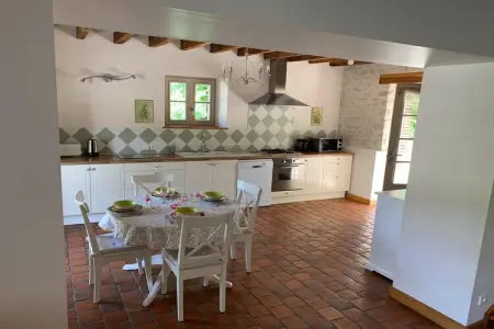 Maison de vacances - CHILLEURS-AUX-BOIS, Maison à Chilleurs près du Château - Photo 2