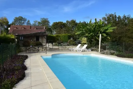 Maison de vacances Montcléra, Maison de vacances avec piscine privée à Montcléra - Photo 9