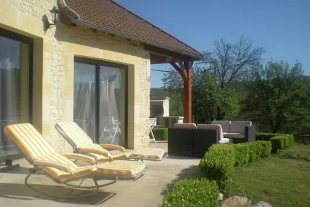 Maison idéale pour les familles, Maison de vacances à Montcléra avec barbecue - Photo 19